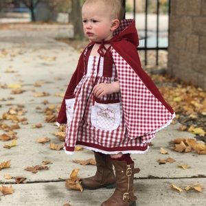 Well Dressed Wolf 18m Apple Cameron and Cape